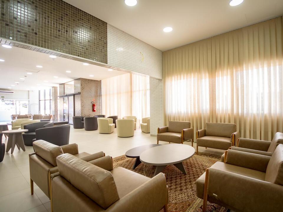 Hotel Confiance Barigui กูรีตีบา ภายนอก รูปภาพ