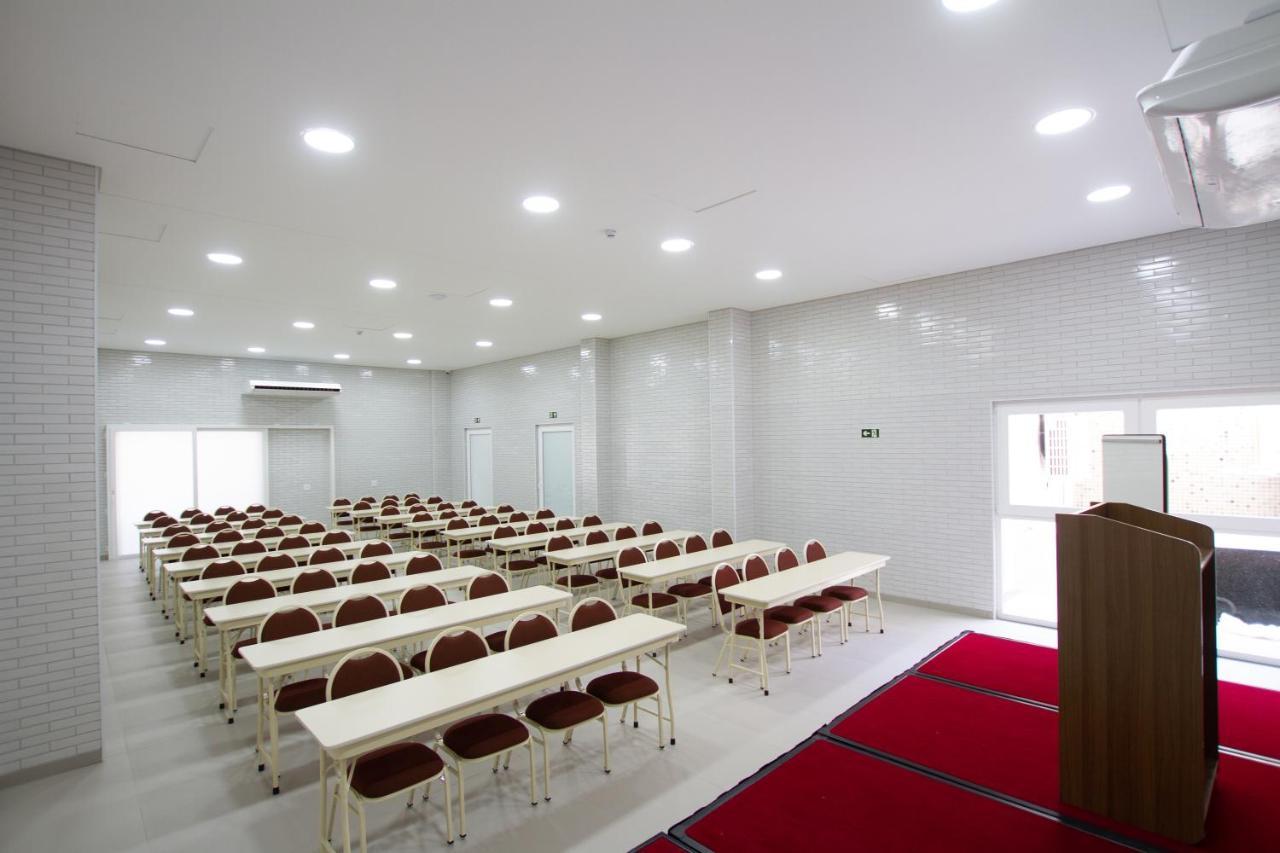 Hotel Confiance Barigui กูรีตีบา ภายนอก รูปภาพ