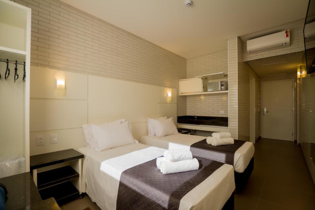 Hotel Confiance Barigui กูรีตีบา ภายนอก รูปภาพ