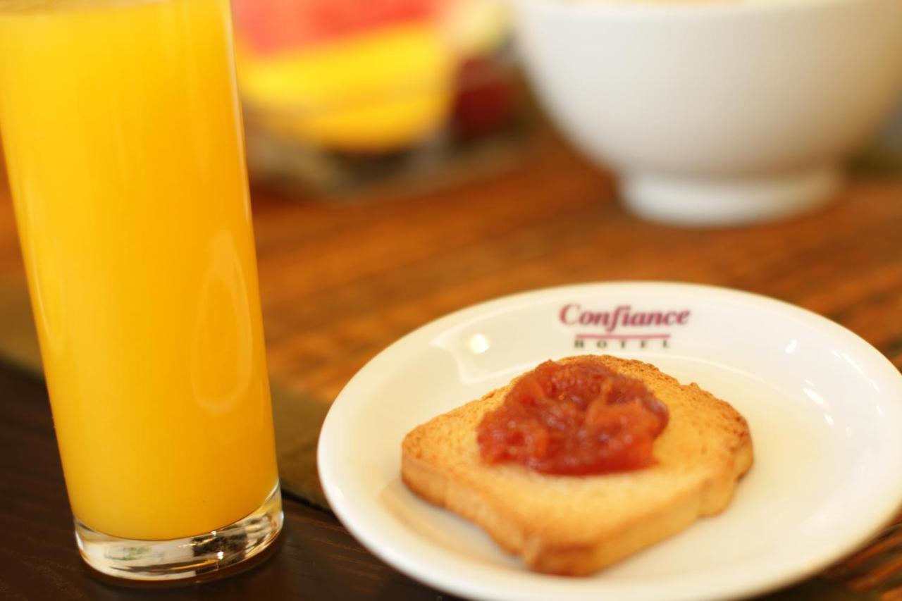 Hotel Confiance Barigui กูรีตีบา ภายนอก รูปภาพ