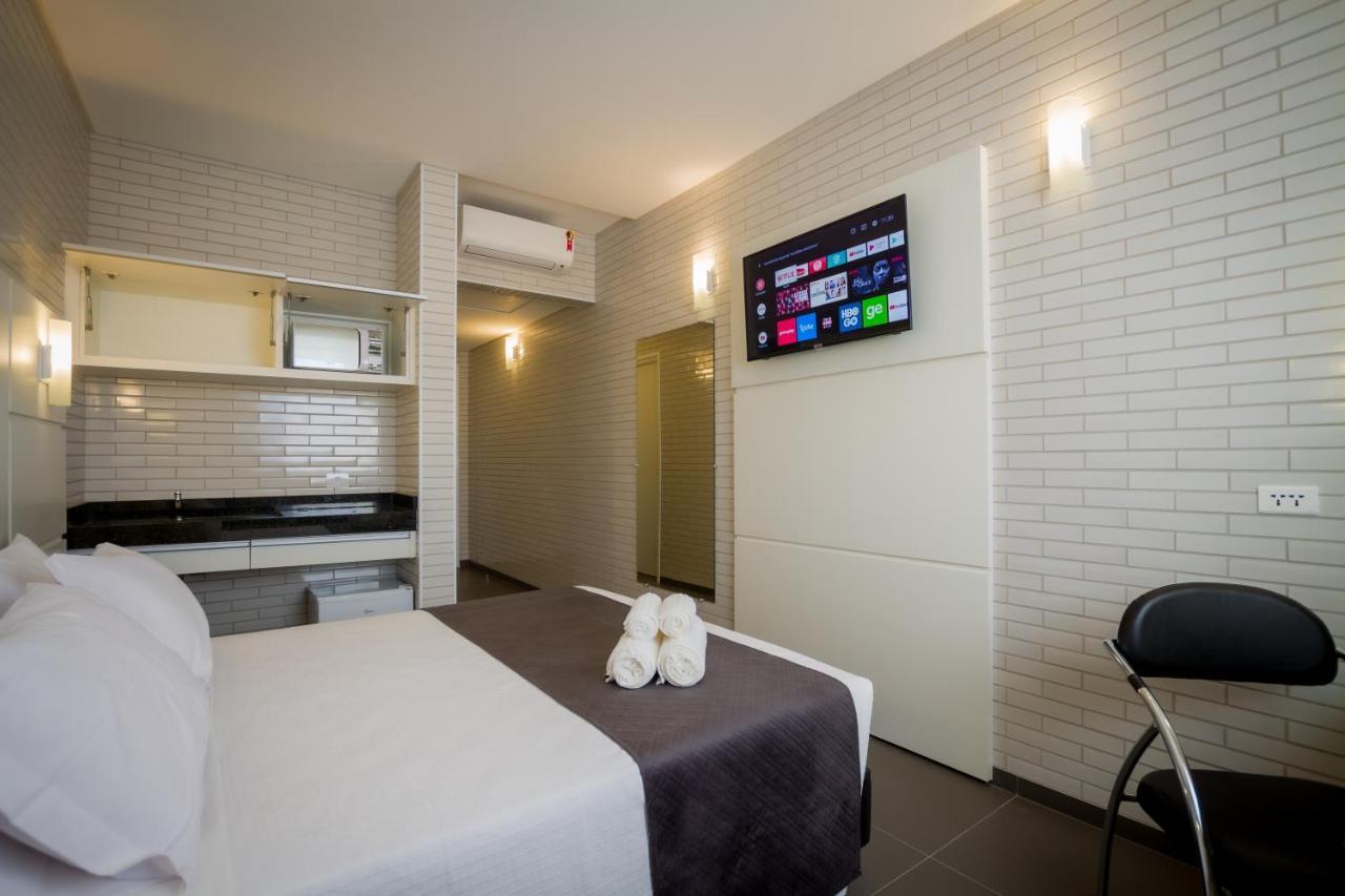 Hotel Confiance Barigui กูรีตีบา ภายนอก รูปภาพ